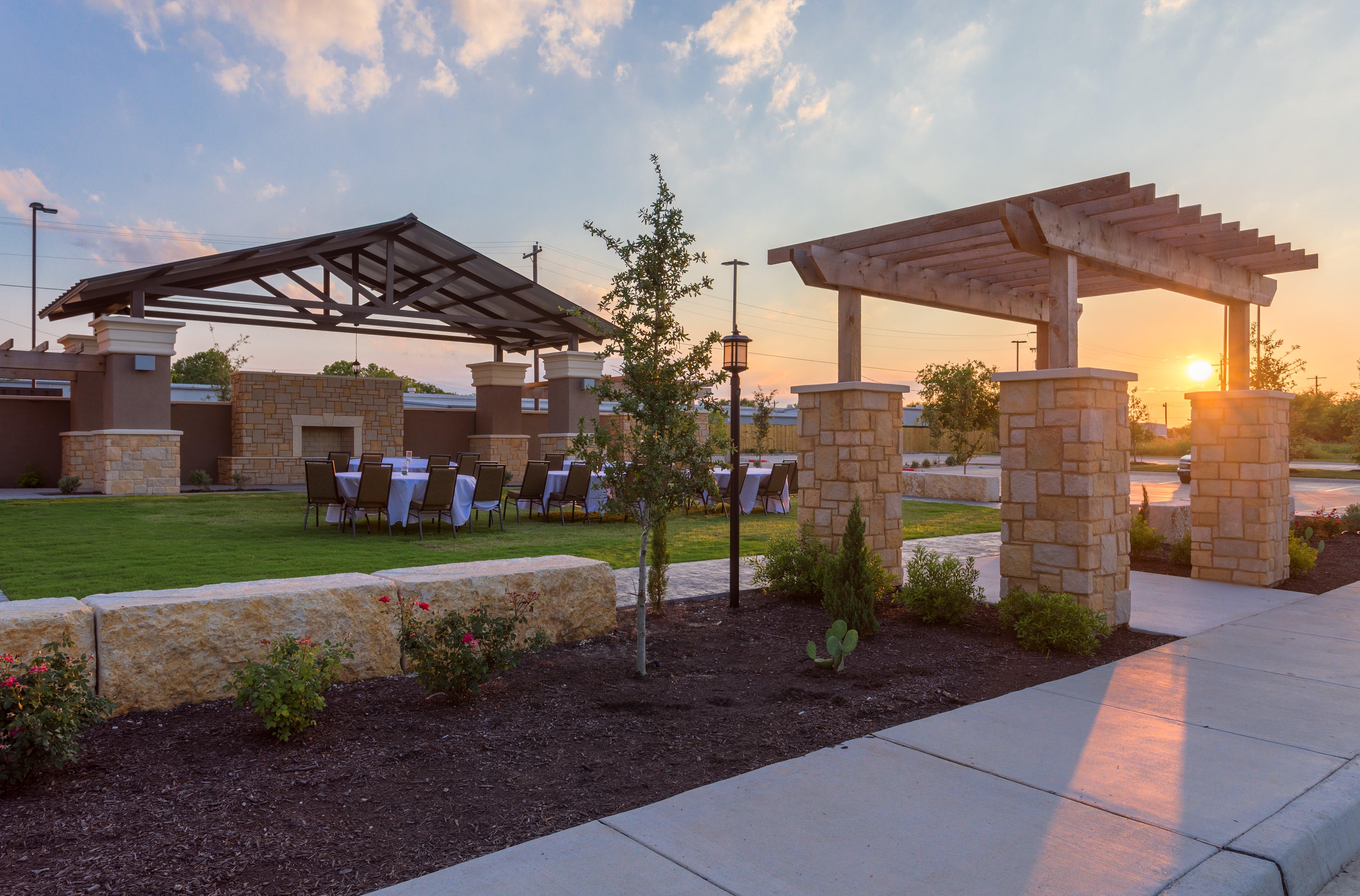 Holiday Inn San Marcos Convention Center, An Ihg Hotel Exterior foto